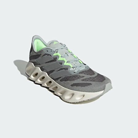 Adidas Erkek Koşu - Yürüyüş Ayakkabı Switch Fwd M Id2635