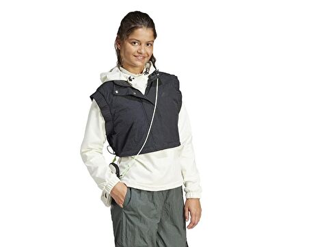 adidas W C Esc Q1 Vest Kadın Yeleği IT1453 Siyah