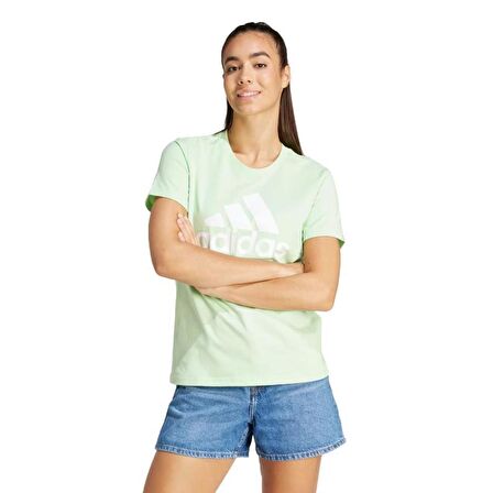 adidas Essentials Logo Kadın Tişört Yeşil IR5409