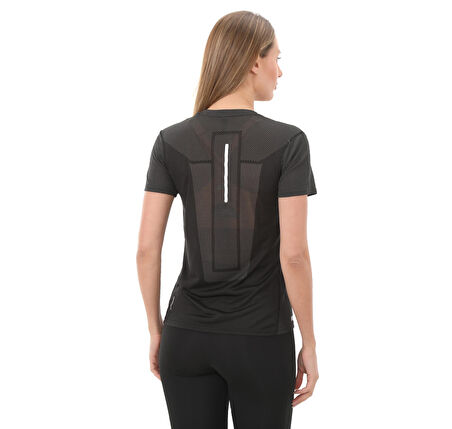 IL7175-K adidas Ult Eng Tee Kadın T-Shirt Gri