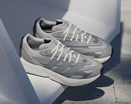 Adidas Lightblaze Erkek Günlük Ayakkabı IH8607 Renkli
