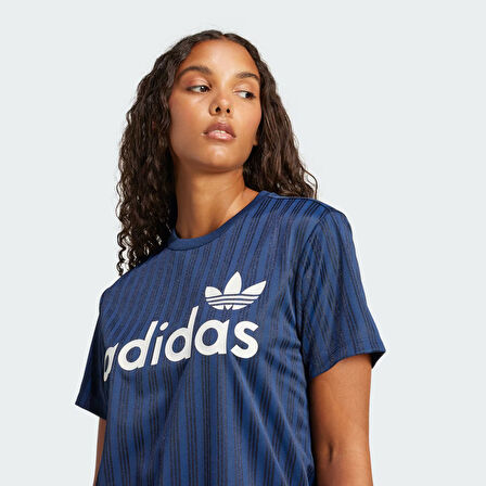 Adidas Kadın Günlük T-shirt Graphic Bf Tee Jc7699