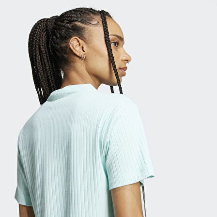 adidas JC8060 ESS WR TEE Kadın T-Shirt