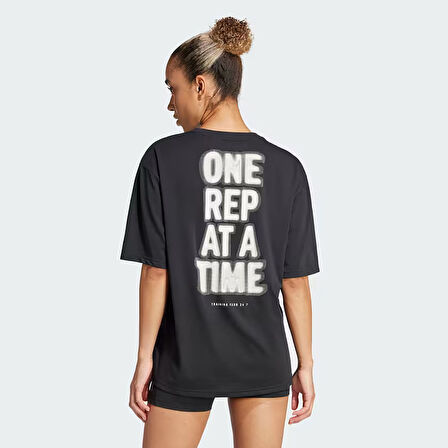 Adidas Kadın Günlük T-shirt Climacool One Rep At A Time Training Graphic Tee Jm0452