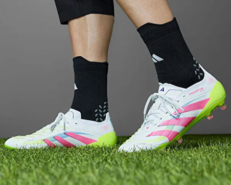 adidas  Predator Elite Fg Erkek Çim Zemin Kramponu ID3881 Beyaz