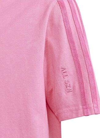 adidas Desenli Pembe Kadın T-Shirt IS4649-J SZN W TEE