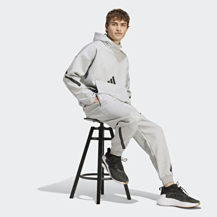 adidas JE3070 M Z.N.E. HD Erkek Sweatshirt