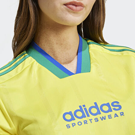 Adidas Kadın Tişört Tiro Np Crop