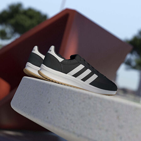 Run 70S 2.0 Kadın Siyah Sneaker Ayakkabı IH8595