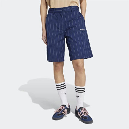PINSTRIPE SHORT