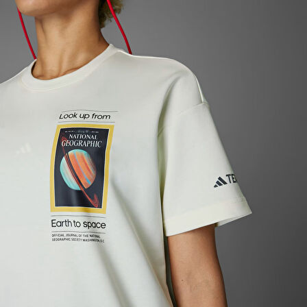 Adidas Koşu - Yürüyüş T-shirt Ng U Ar F Gfx T Jd5962