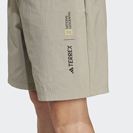adidas JD5844 NG W.R SHORTS Erkek Şort