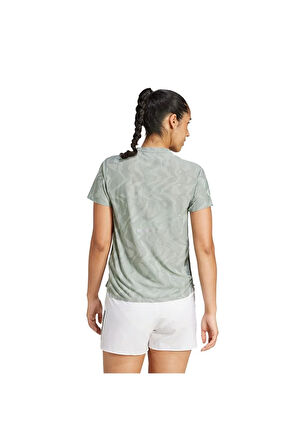 adidas Yeşil  Kadın  T-shirt ULT ENG TEE W JD7789 Yeşil  Kadın  T-shirt ULT ENG TEE W JD7789