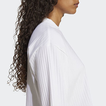 adidas JD1540 ESS WR LS Kadın T-Shirt