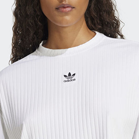 adidas JD1540 ESS WR LS Kadın T-Shirt