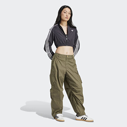 adidas JD0264 TEAMGEIST TT Kadın Tracktop