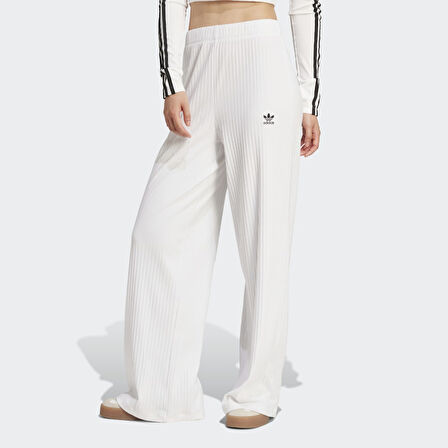 adidas JD1497 ESS WR PANT Kadın Tek Alt