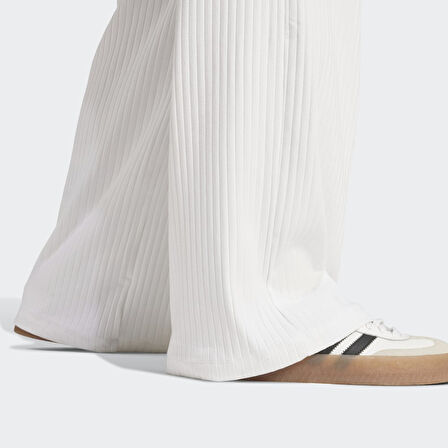 adidas JD1497 ESS WR PANT Kadın Tek Alt