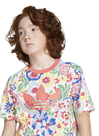 adidas Desenli Çok Renkli Kız Çocuk T-Shirt JD0528-TEE