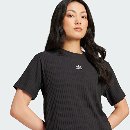 adidas JD1495 ESS WR TEE Kadın T-Shirt