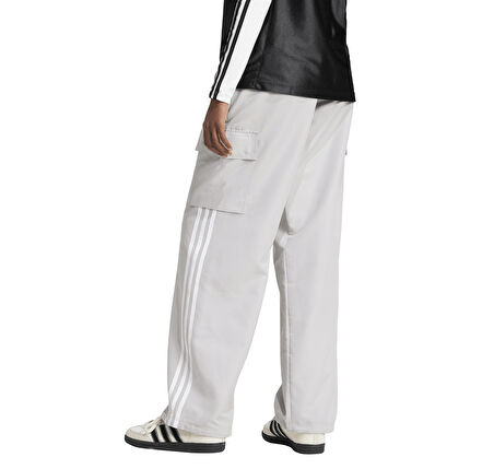 JC8139-K adidas 3S Cargo Pants Kadın Pantolon Gri