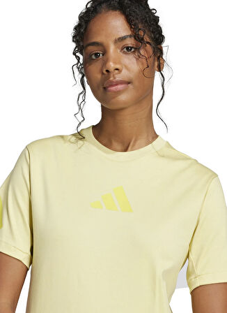 adidas JC5400 W Z.N.E. TEE Sarı Yuvarlak Yaka Regular Fit Düz Kadın T-Shirt