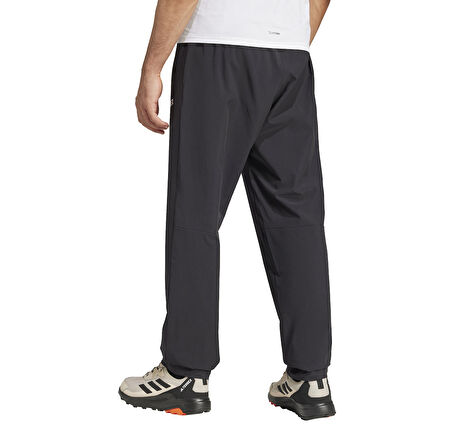 JP0811-E adidas Mt Ess Pants Erkek Eşofman Altı Siyah