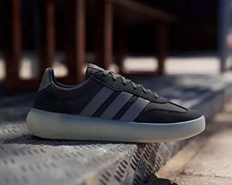 Adidas Barreda Decode Kadın Günlük Ayakkabı JP9671 Siyah