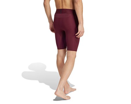 Adidas TECHFIT SHRT TIGHT M Erkek Antrenman Kısa Tayt JM0646 Kırmızı