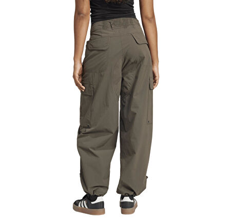 JD4785-K adidas P Ess Cargopant Kadın Pantolon Kahve