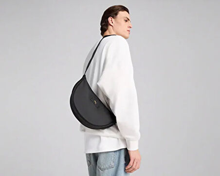 Puma Essentials Pu Half Moon Bag Omuz Çantası (3L) 09112101 Siyah
