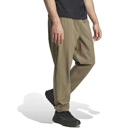 Adidas Erkek Koşu - Yürüyüş Eşofman Altı Multi Essentials Stretch Pants Jm3130