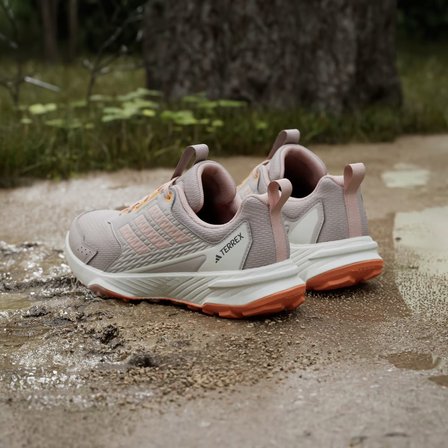 Adidas Terrex Tracefinder 2 Kadın Koşu Ayakkabısı JR9141