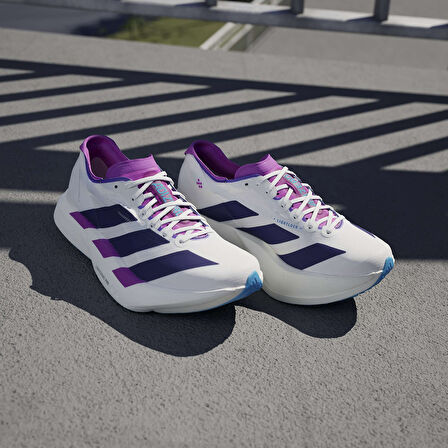 Adizero Adios Pro 4 Kadın Beyaz Koşu Ayakkabısı JP6397