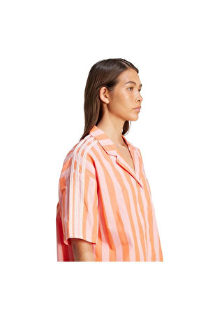 adidas Kadın  Pembe  T-shirt RESORT SS SHIRT KC0745