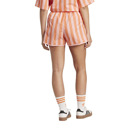 KC0747-K adidas Resort Shorts Kadın Şort Ve Kapri Turuncu
