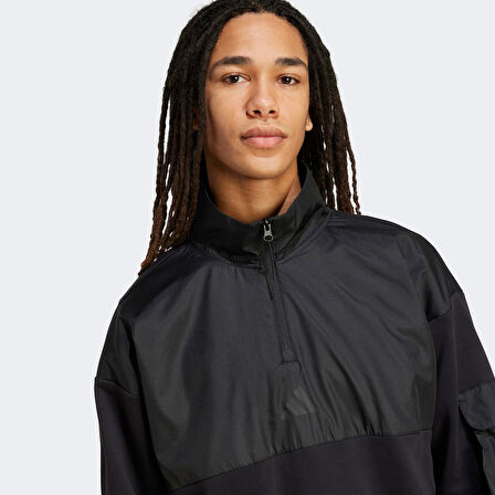 adidas City Tech Utility Half Zip 
 Erkek Siyah Sweatshirt