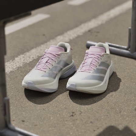 Adizero Boston 13 Kadın Beyaz Koşu Ayakkabısı JQ9667