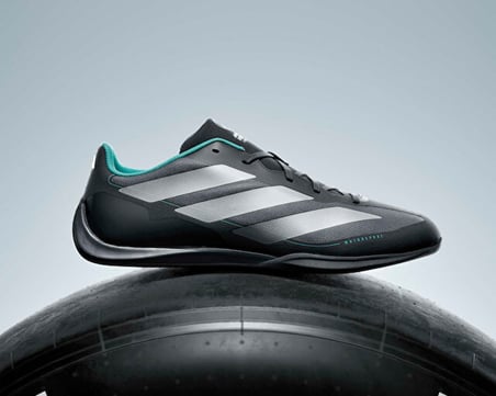 Adidas Adidas FEROZA BASE MERCEDES Erkek Tenis Ayakkabısı KJ6177 Siyah