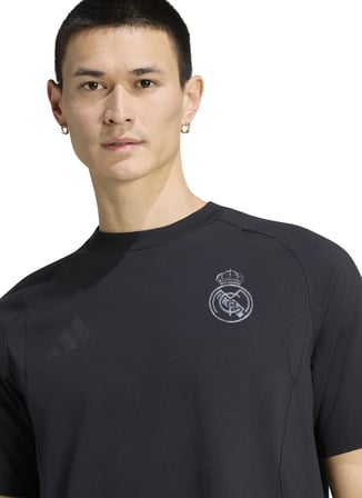 Adidas KC7809 REAL TT TEE Siyah Bisiklet Yaka Normal Kalıp Fit Düz Erkek T-Shirt