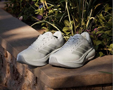 Adidas Response Runner 2 Erkek Koşu AyakkabısıKJ1738 Beyaz