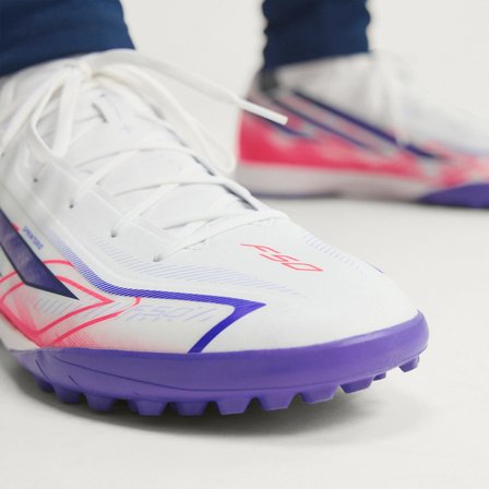 adidas KJ3434 F50 HYPERFAST LEAGUE TF Erkek Halısaha