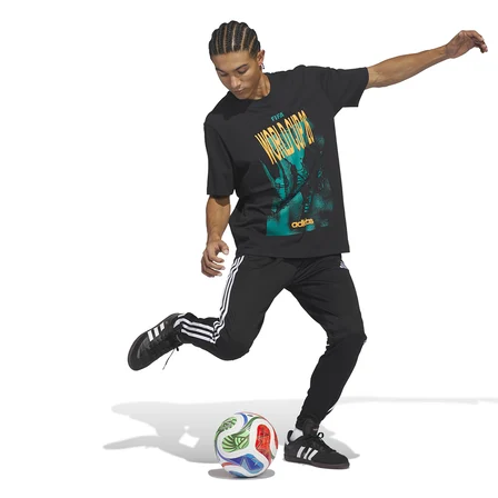 World Cup 26 Tour Graphic 1 Erkek Siyah Futbol T-Shirt KE1808