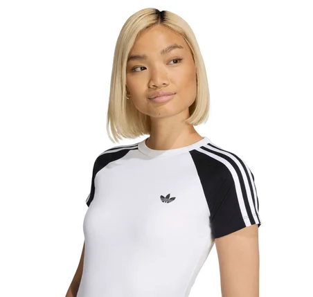 KD3799-K adidas Sst Tee Kadın T-Shirt Siyah