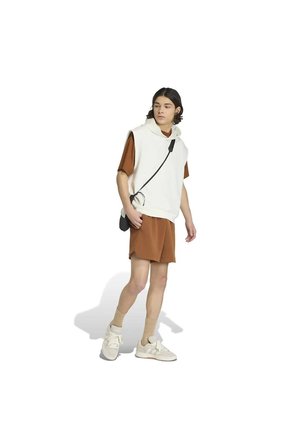 adidas M SL SK SHO Kahverengi Erkek   Şort KF8582