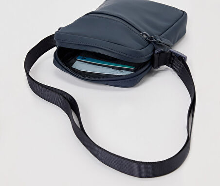 Yağmur-Omuz Çantası, Küçük