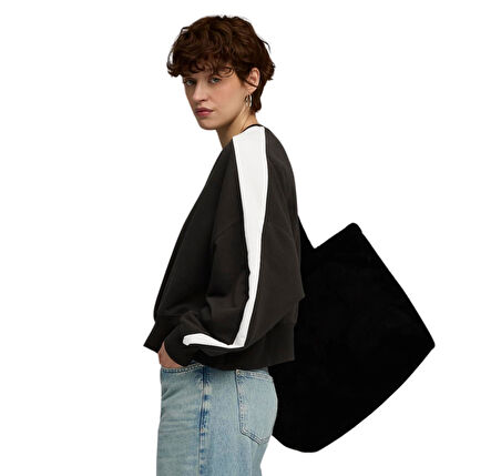 633439-01 Puma T7 Over-Oversized Crew Kadın Ceket Siyah