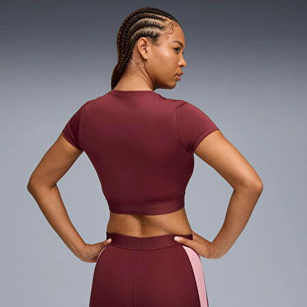 Puma W Strong Tee - Short Kadın Yetişkin T-shirt