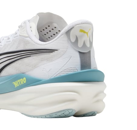 312123-09 Puma Deviate Nıtro 4 Erkek Spor Ayakkabı Beyaz