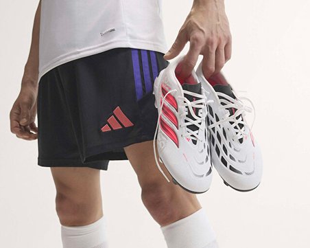 Adidas PREDATOR LEAGUE FG Erkek Çim Zemin Kramponu IH7154 Beyaz